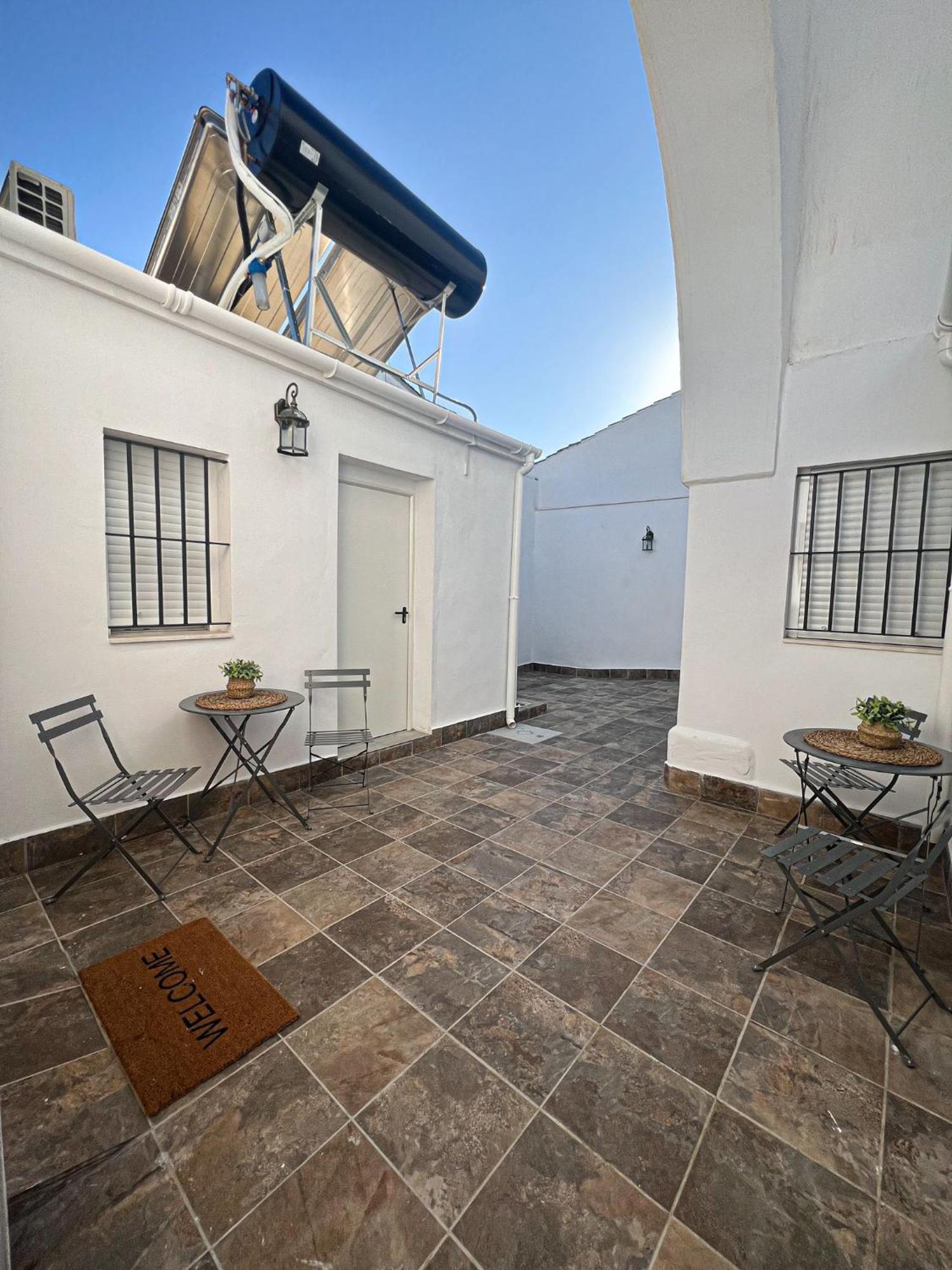 Apartamentos Turisticos A.Parra Jerez de la Frontera Luaran gambar