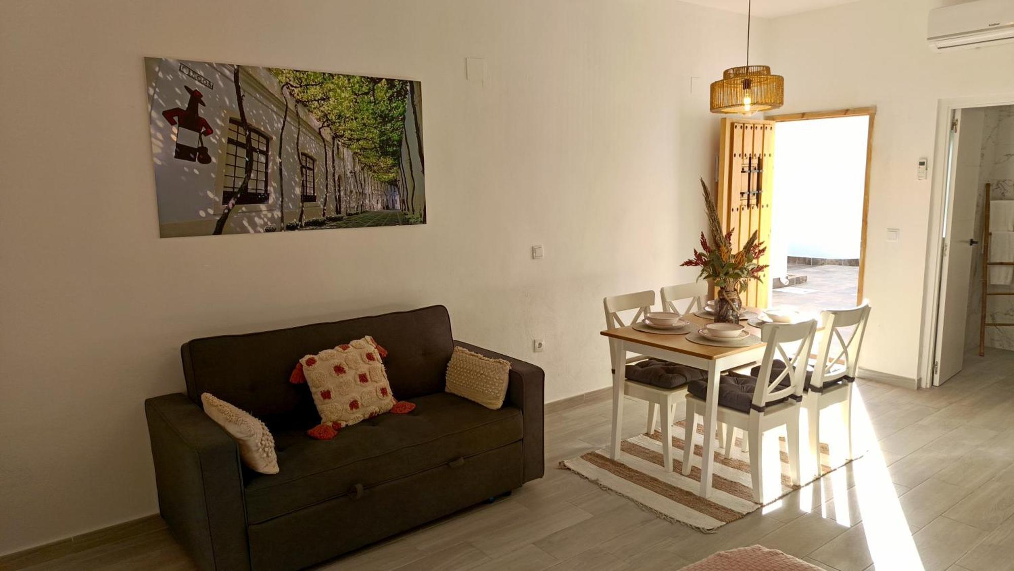 Apartamentos Turisticos A.Parra Jerez de la Frontera Luaran gambar
