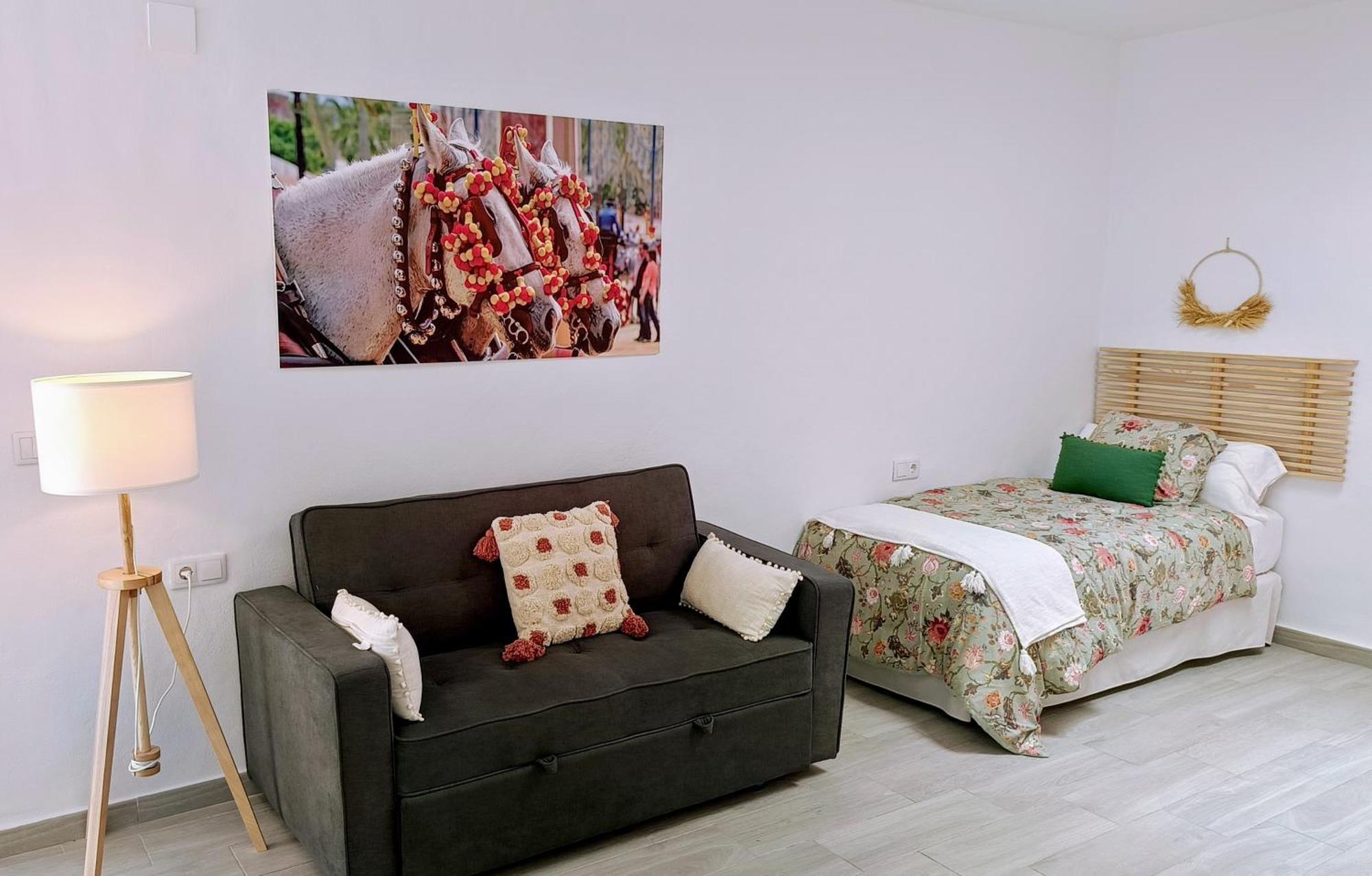 Apartamentos Turisticos A.Parra Jerez de la Frontera Luaran gambar